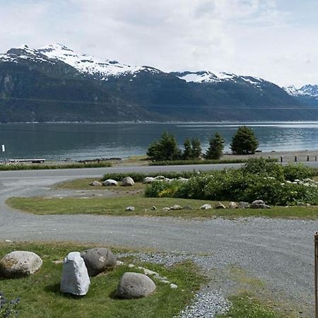 Cabin 1 Lynn View Lodge Haines Exteriér fotografie